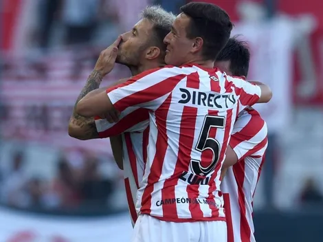 Estudiantes se aprovechó de un River que tiene la cabeza en la Libertadores