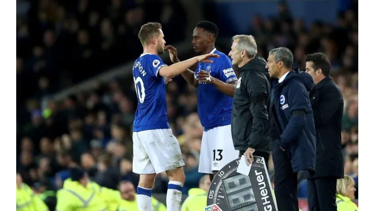 Entró a los 90' y casi ni tocó el balón, pero un día Yerry Mina debutó en Everton