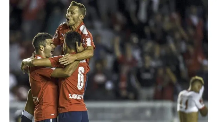 Argentinos vs Independiente por la Superliga.