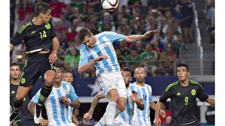 ¿Uno más en la historia? Un argentino analiza jugar para México