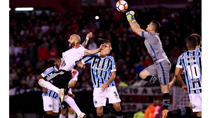 Ese odio si se puede ver: ahora Gremio acusa a River de haber fracturado a una de sus figuras