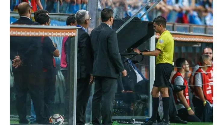 Oficial: el VAR estará por primera vez en una Copa América y justo en Brasil
