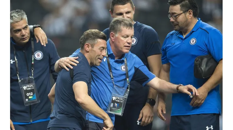 Caixinha adelantó el título de Cruz Azul.
