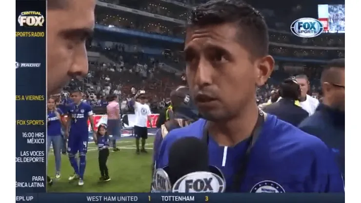 Elias Hernández reconoce la presión de jugar en Cruz Azul: "Teníamos una deuda con la afición"
