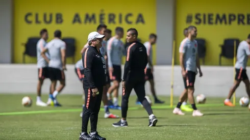 Los jugadores del América aprovecharon para festejar Halloween.