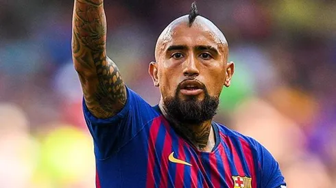 Arturo Vidal con la camiseta de Barcelona.