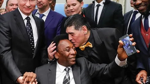 Increíble: Pelé saludó a Maradona y demostró lo poco que lo conoce