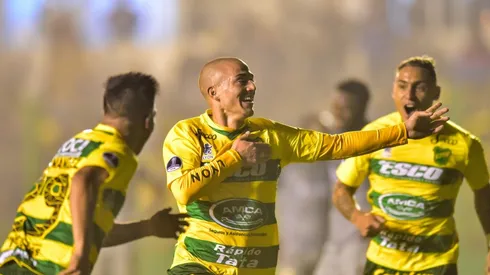 San Martín de San Juan vs Defensa y Justicia por la Superliga.