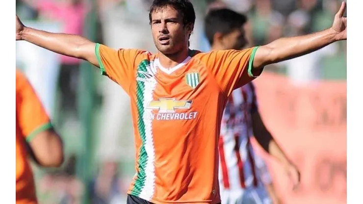Banfield vs Estudiantes de La Plata.