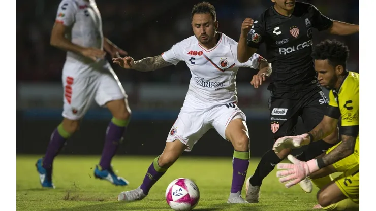 Necaxa busca entrenador.