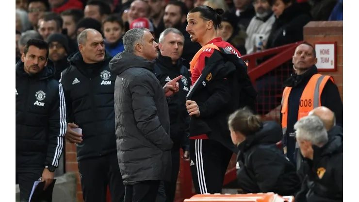 Mourinho habló sobre una posible vuelta de Ibrahimovic al Manchester United