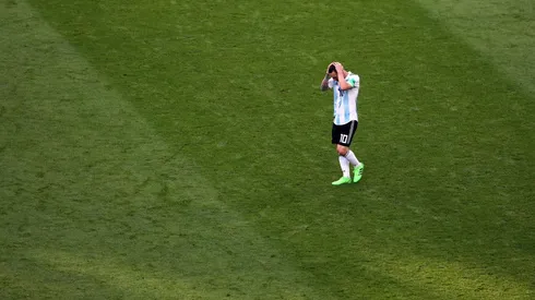 Problemas de sede para Argentina - México.