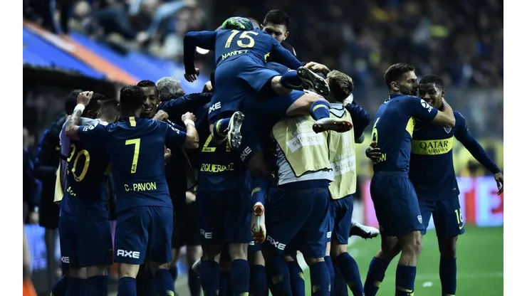Como si estuvieras ahí: así se gritaron los goles de Benedetto en La Bombonera