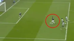 El Pipa Higuaín, sólo, pensó que era Benedetto y se comió otro gol