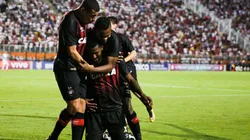Bahía vs Atlético Paranaense por Copa Sudamericana.