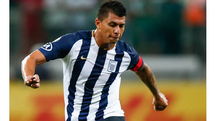 El capitán de los Íntimos quiere salir de este mal momento.
