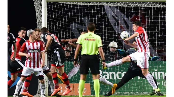 Estudiantes de la Plata vs Newell's por la Superliga.