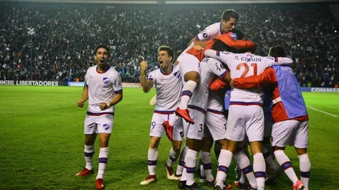 Fluminense vs Nacional por Copa Sudamericana.