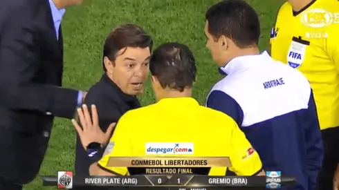 Le leímos los labios y ya sabemos qué le dijo Gallardo al árbitro en el final