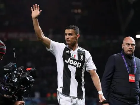 "Viva Ronaldo", la ovación de Old Trafford a Cristiano tras el encuentro