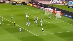 River explotó para pedir penal en una jugada donde no pasó nada