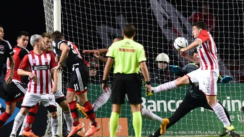 Estudiantes de la Plata vs Newell's por la Superliga.