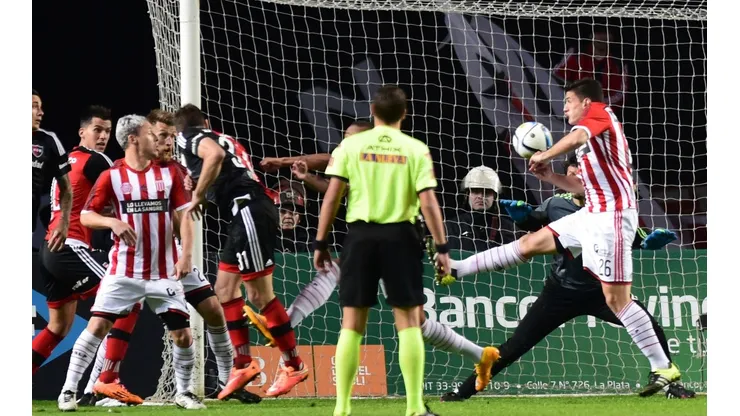 Estudiantes de la Plata vs Newell's por la Superliga.