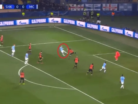 En una jugada de locos con un sinfín de rebotes, David Silva puso en ventaja al Manchester City