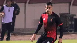 El familiar de la Pulga se quejó del estado de las canchas del fútbol inca.