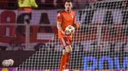 Que Rigamonti no lo vea: el día que Armani tuvo la pelota 17 segundos y Espinoza no cobró nada