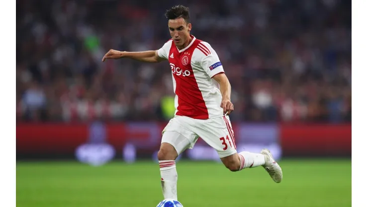 Ajax vs Benfica por la Champions League.