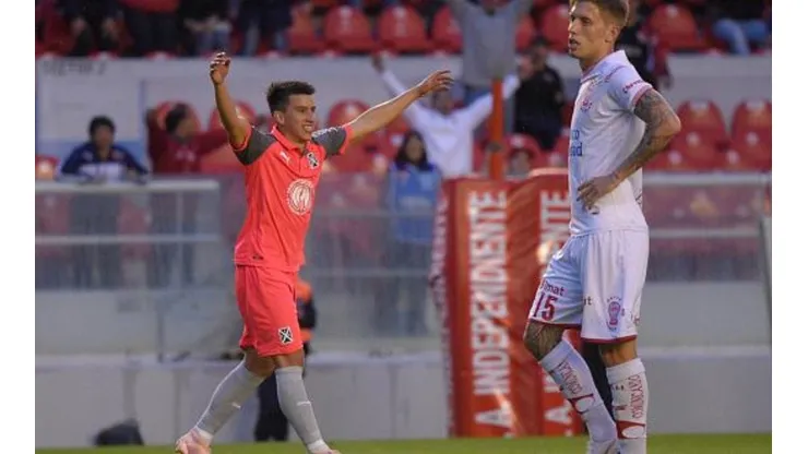 Fernando Gaibor recibió por fin ese elogio que tanto necesitaba en Independiente