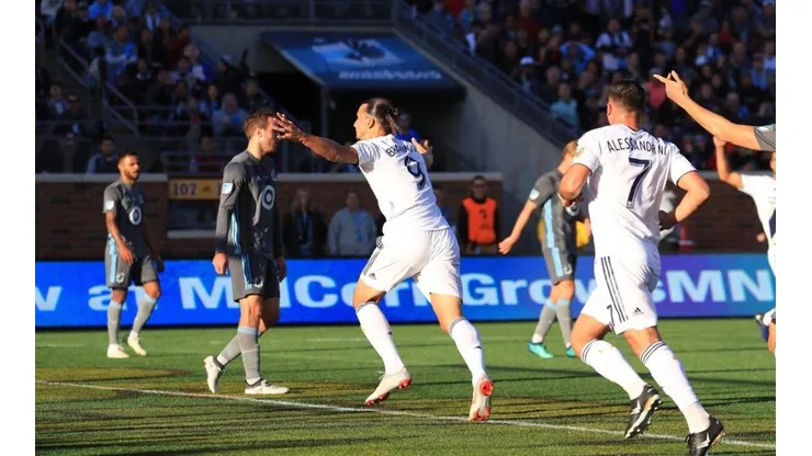 Gol de Zlatan. (MLS)