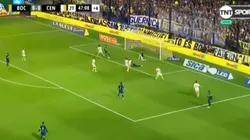 Pablo Pérez erró abajo del arco el gol que era el triunfo de Boca a los 92'