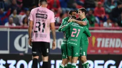 León se quedó con el triunfo.