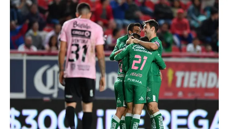 León se quedó con el triunfo.