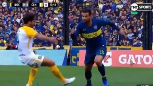 Edwin Cardona y su lujo sobre Gonzalo Bettini.