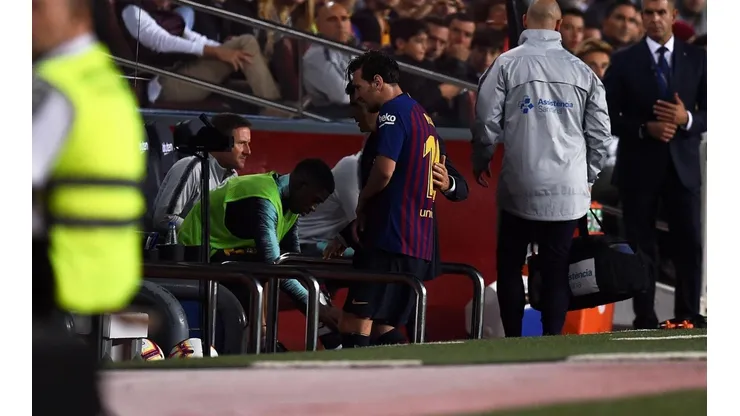 Afuera de El Clásico: Barcelona confirmó la lesión de Messi