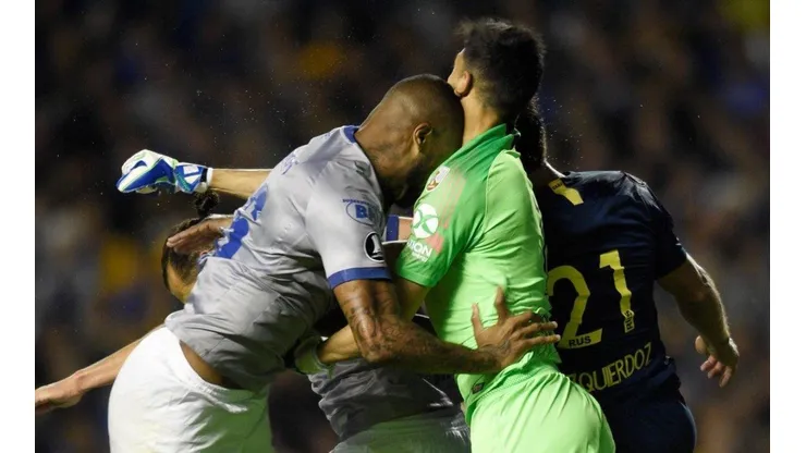 Andrada disparó contra Dedé y el del Cruzeiro le respondió
