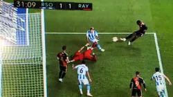 Advíncula y su gol ante la Real.