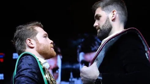 Fielding calentó la previa ante Canelo.