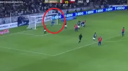 Otra gran atajada de González.