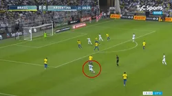 Foto captura del disparo de Paredes.