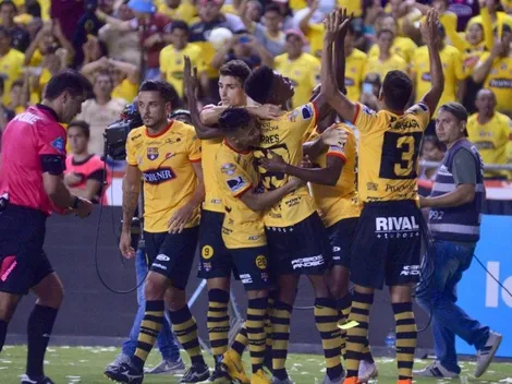 El Clásico del Astillero fue para Barcelona, que alcanzó a Emelec en la tabla