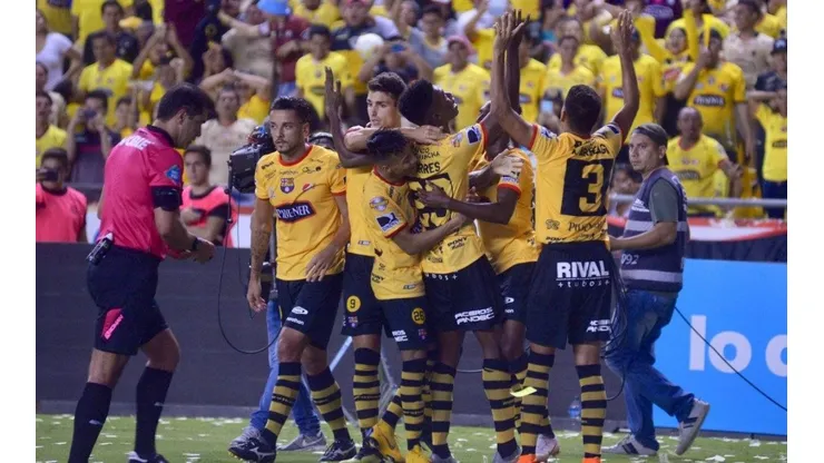 Barcelona hizo pesar la localía ante Emelec.