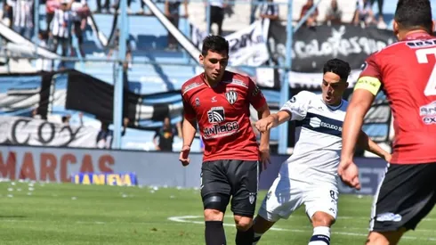 Gimnasia se recuperó y avanzó de fase.