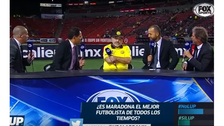 Maradona se postuló para dirigir a México.