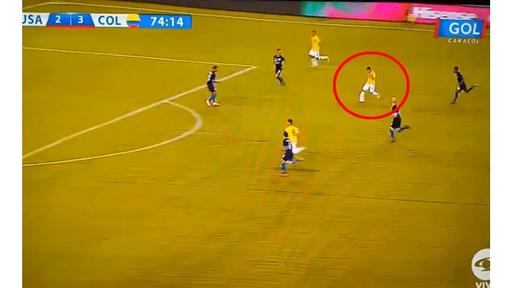 Quintero dobló todo el tobillo y asistió a Falcao, quien no perdonó