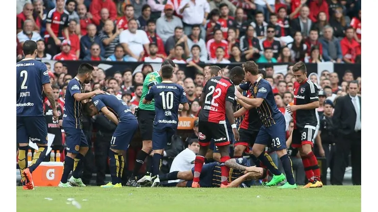 Pelea en el último Central - Newell's.