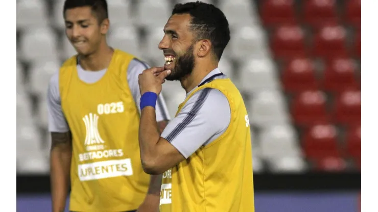 La curiosa manera en que Tevez se refirió a Lampe